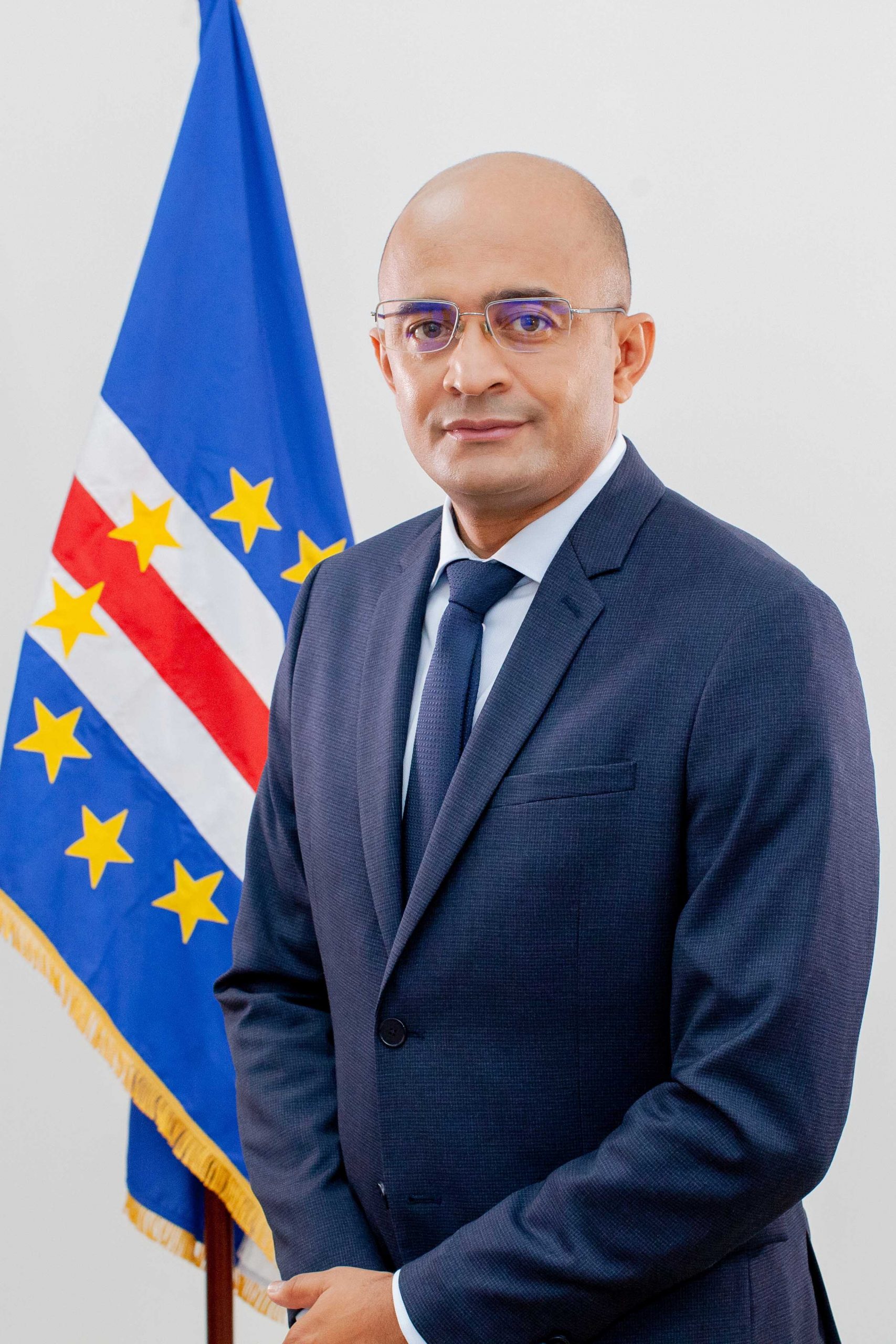 Ministro Da Administração Interna Governo De Cabo Verde 8019