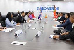 Cabo Verde e Timor-Leste ambicionam “construir uma agenda de cooperação forte”